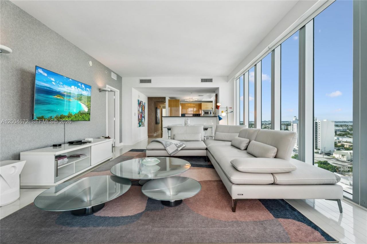 6799 Collins Ave , Unit 1602, Miami Beach, FL 33141 Photo