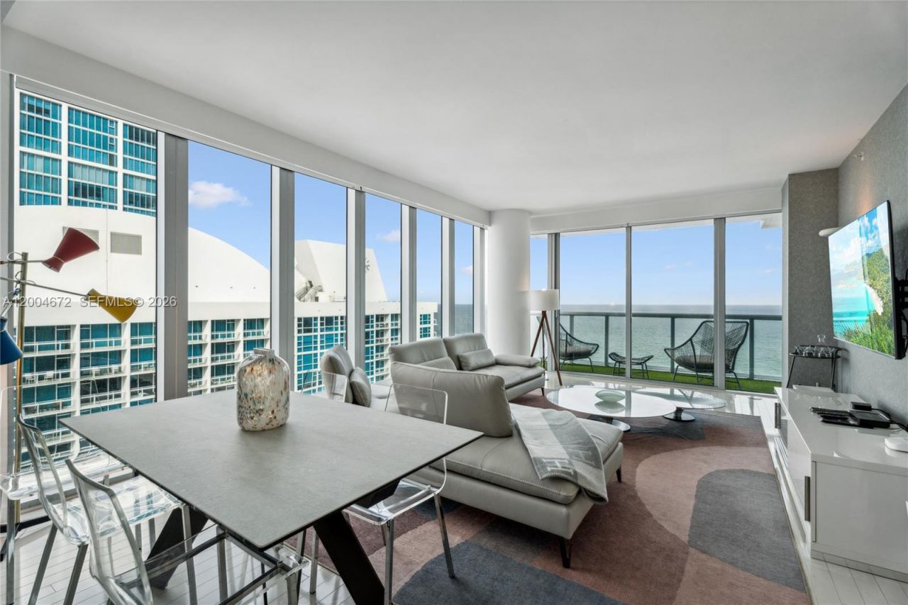 6799 Collins Ave , Unit 1602, Miami Beach, FL 33141 Photo