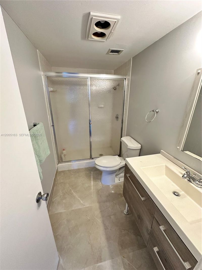 901 Hillcrest Dr , Unit 315, Hollywood, FL 33021 Photo