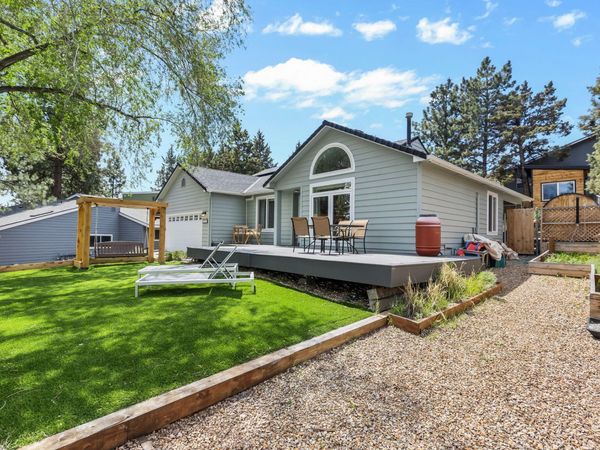 2807 NE Lotno Drive, Bend, OR 97701