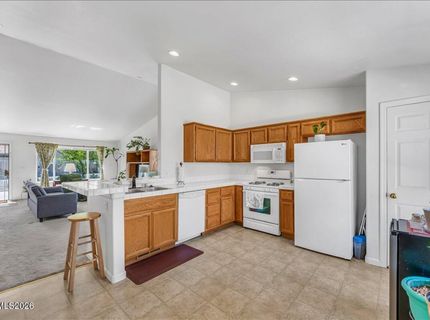 2202 Ellice Way, Fernley, NV 89408 Photo