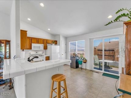 2202 Ellice Way, Fernley, NV 89408 Photo