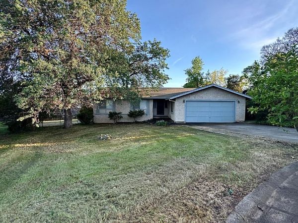 7 E Fernbach Ct, Oroville, CA 95966