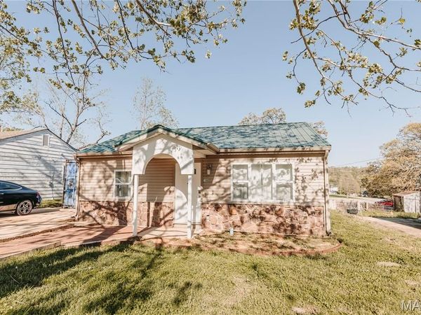 106 N Newport Lane, Waynesville, MO 65583
