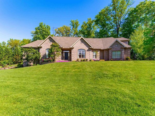 11630 Cedarwood Court, Evansville, IN 47712