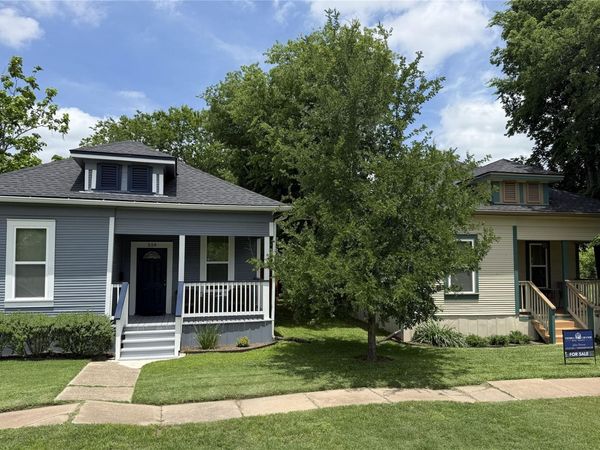 314 and 312 W 3rd ST, Taylor, TX 76574