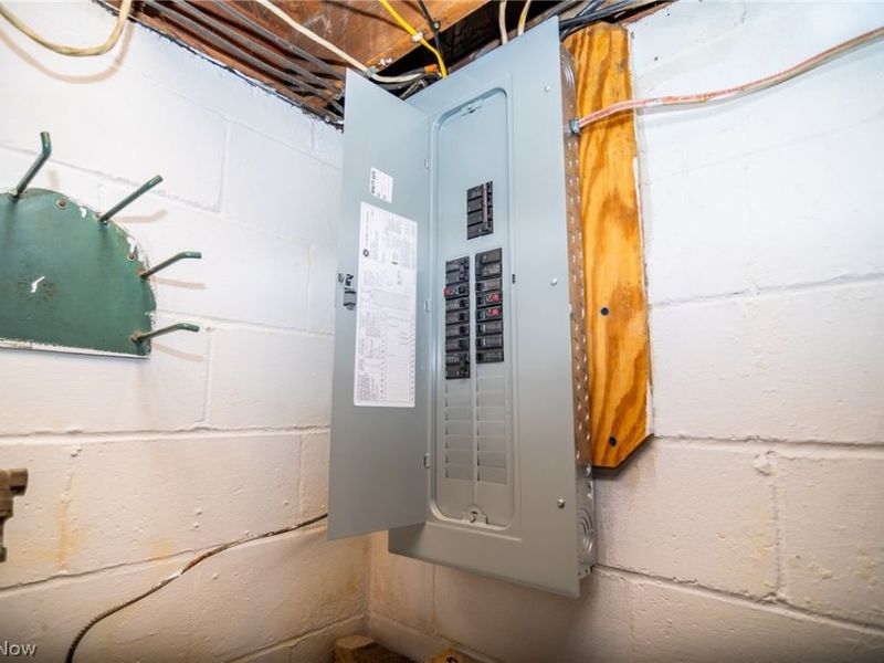 4055 Highland Avenue, Shadyside, OH 43947 Photo 13