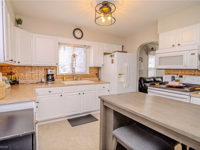 4055 Highland Avenue, Shadyside, OH 43947 Photo 4