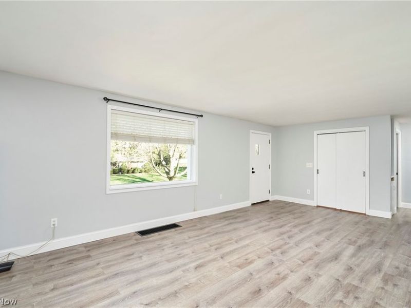 2625 Eaton Road NW, Canton, OH 44708 Photo 3