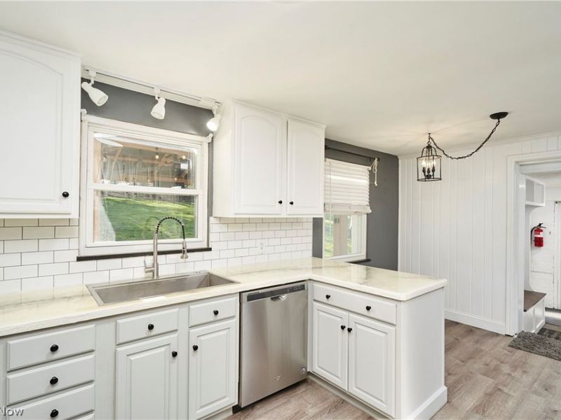 2625 Eaton Road NW, Canton, OH 44708 Photo 5