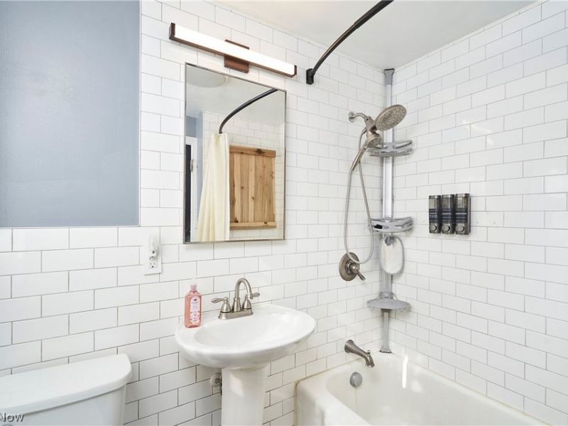 2625 Eaton Road NW, Canton, OH 44708 Photo 9