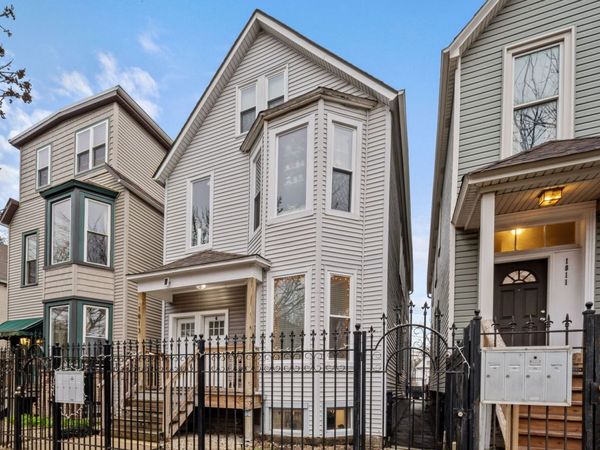 1813 N Kedzie Avenue W, Chicago, IL 60647