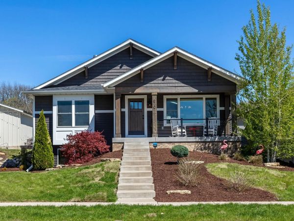 670 Holmes Street , Bettendorf, IA 52772