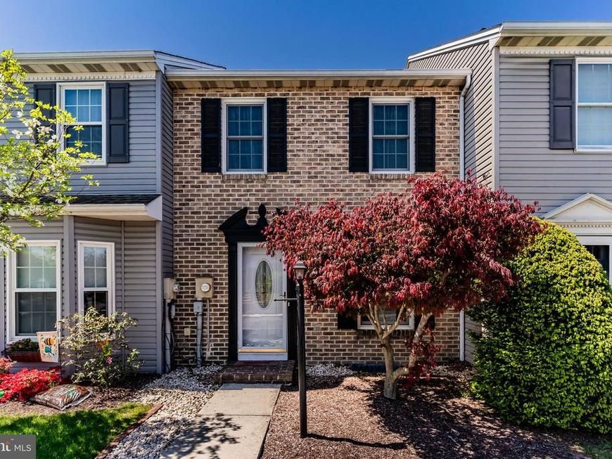 654 Park Ridge Drive, Mechanicsburg, PA 17055 Main Photo