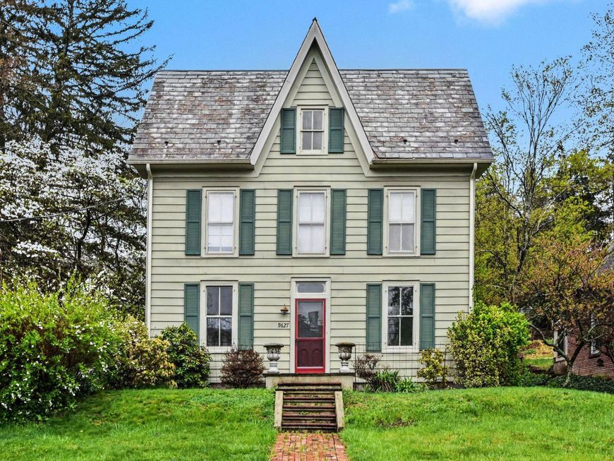 9627 Easton Road, Kintnersville, PA 18930 Main Photo