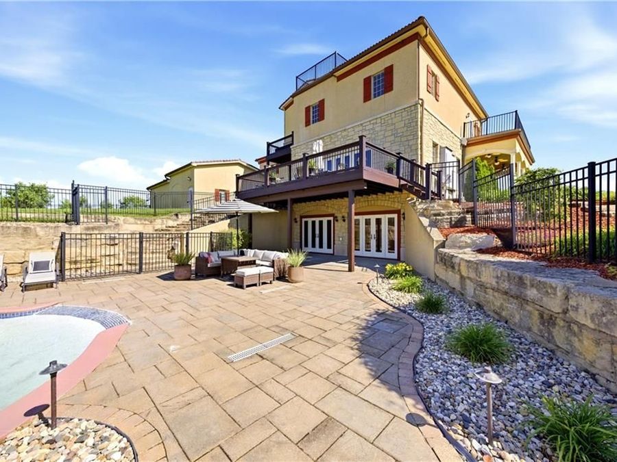 Property Image 89