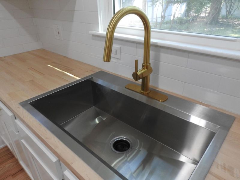 142 S Gould Road , Columbus, OH 43209 Photo 18