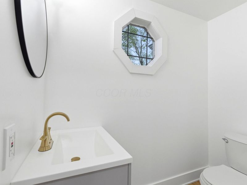 142 S Gould Road, Columbus, OH 43209 Photo 24