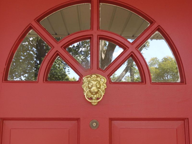 142 S Gould Road , Columbus, OH 43209 Photo 3