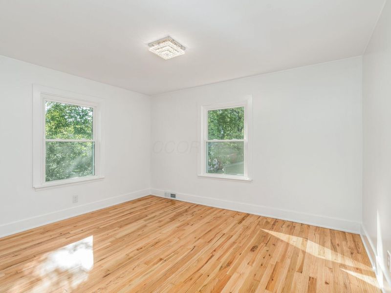 142 S Gould Road , Columbus, OH 43209 Photo 32