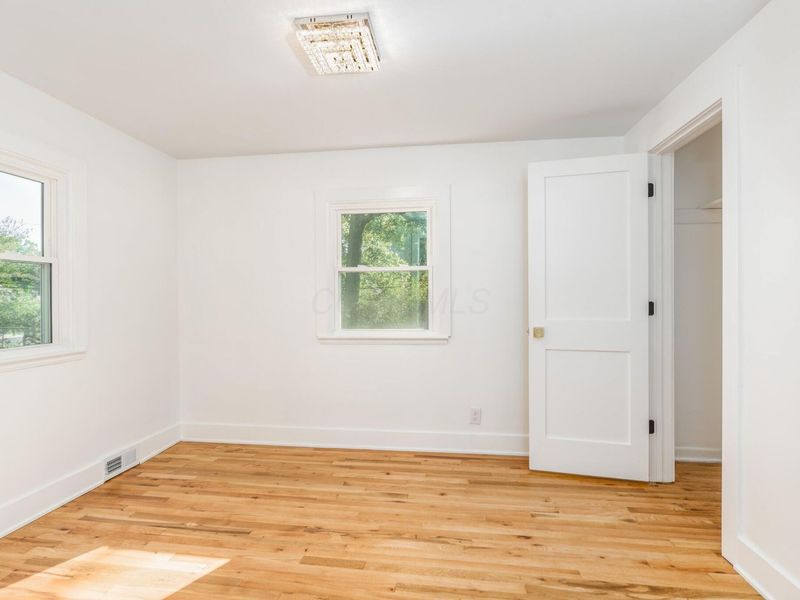 142 S Gould Road , Columbus, OH 43209 Photo 34