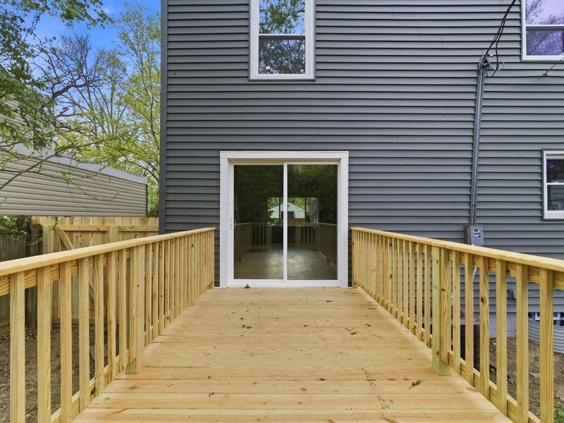 142 S Gould Road, Columbus, OH 43209 Photo 8