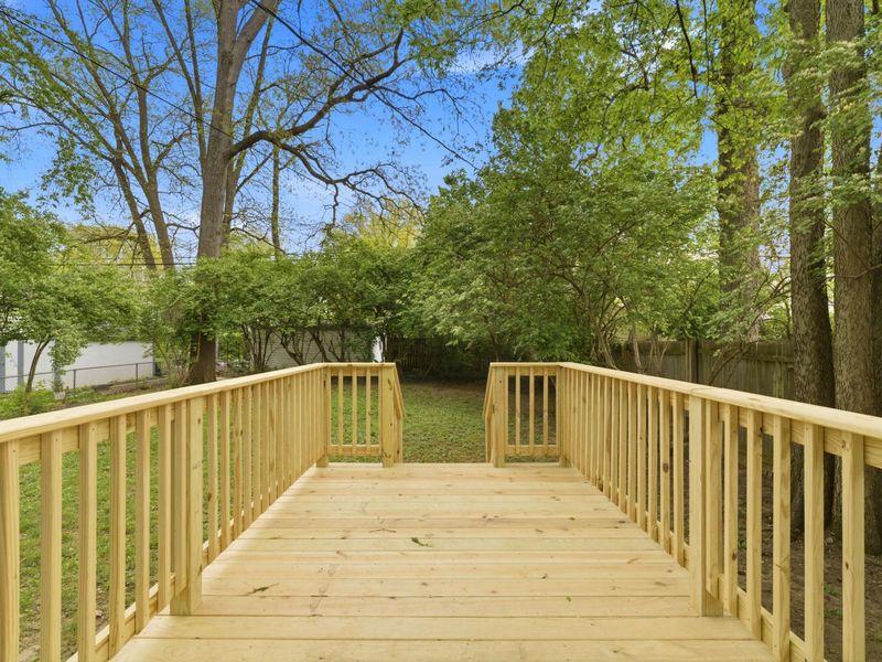 142 S Gould Road, Columbus, OH 43209 Photo 9