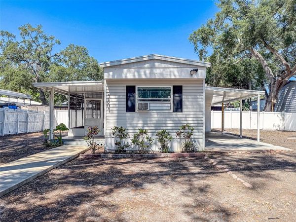 5807 BARRY LANE , TAMPA, FL 33634