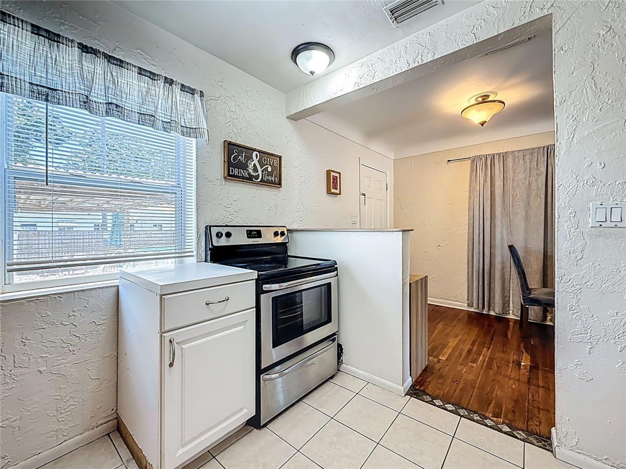 550 40th Street S, Saint Petersburg, FL 33711 Photo