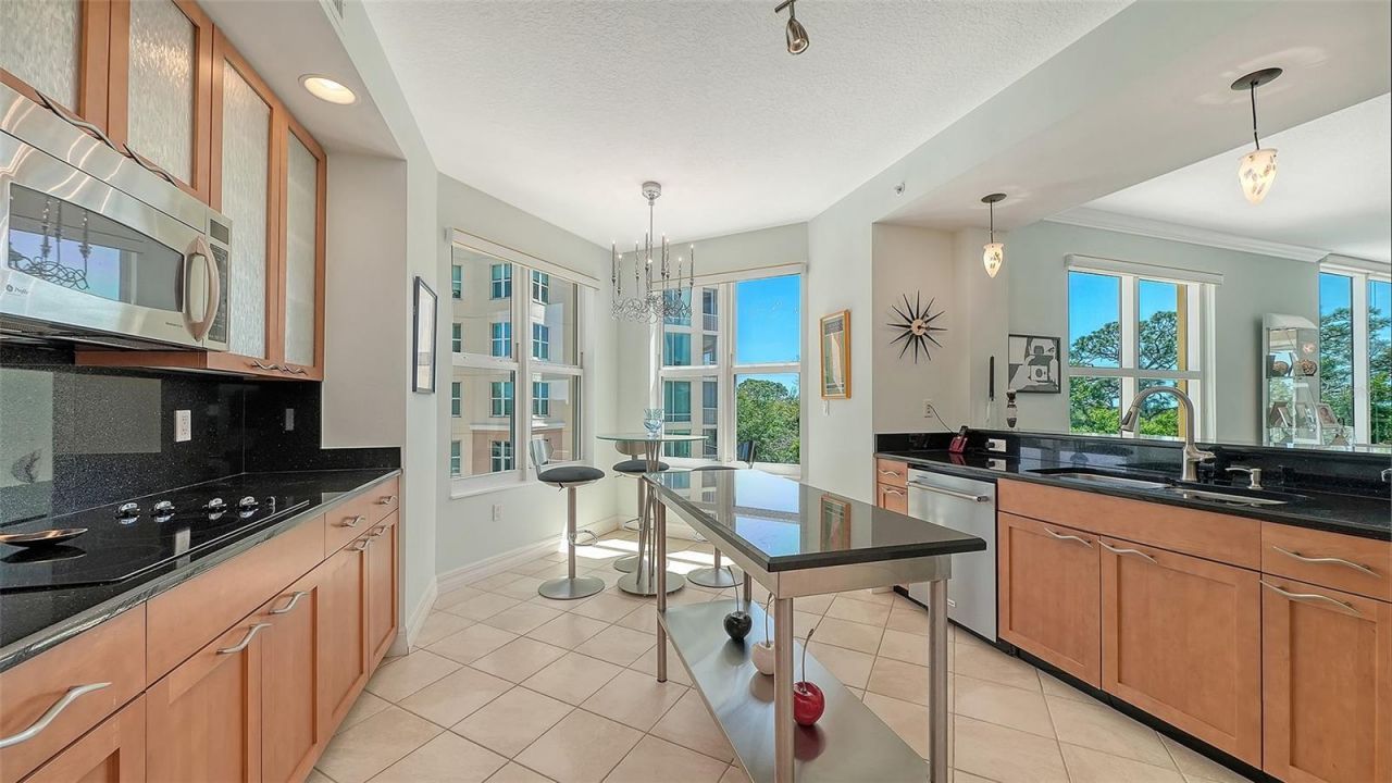 409 North Point Road, Unit 401, Osprey, FL 34229 Photo