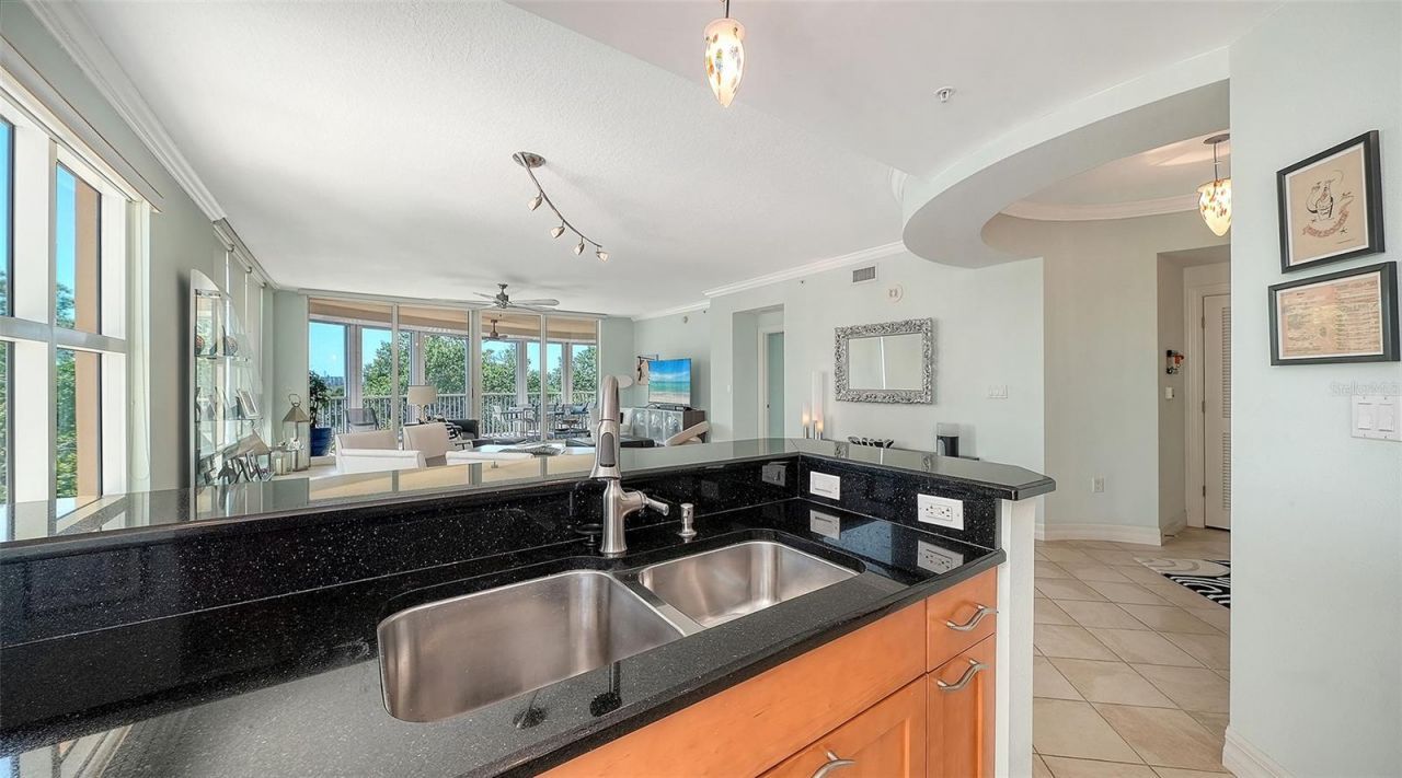 409 North Point Road, Unit 401, Osprey, FL 34229 Photo