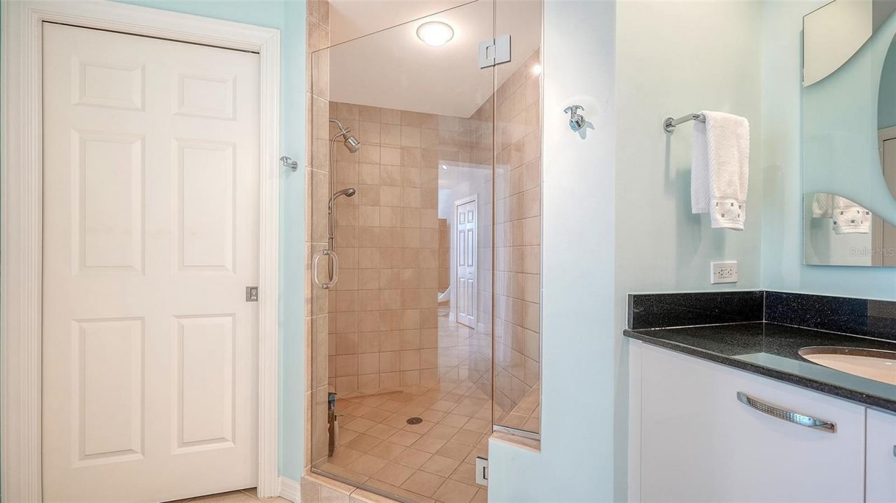 409 North Point Road, Unit 401, Osprey, FL 34229 Photo