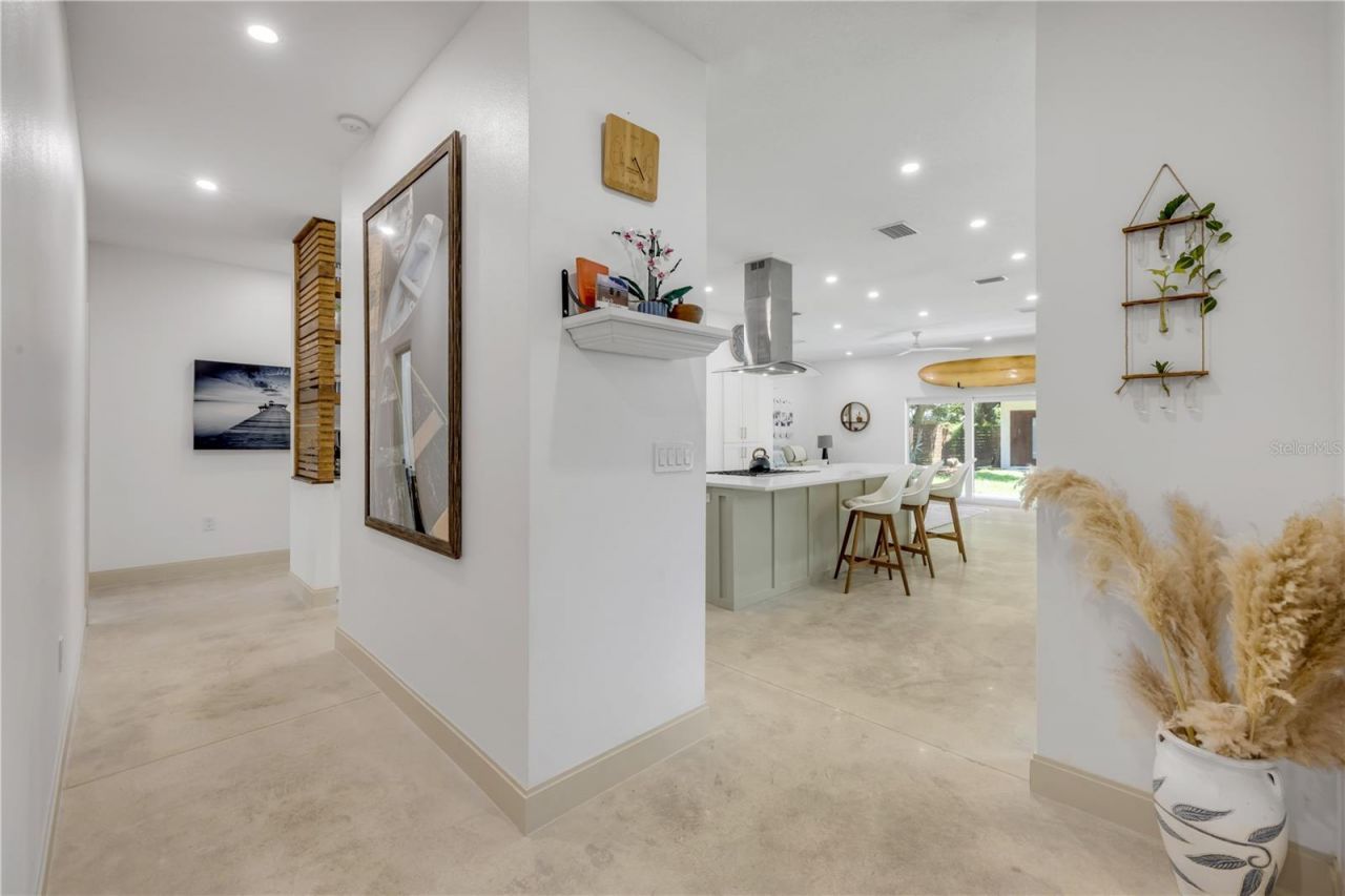3211 Saxon Drive, New Smyrna Beach, FL 32169 Photo