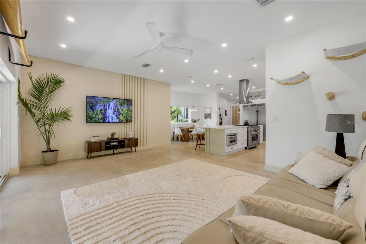 3211 Saxon Drive, New Smyrna Beach, FL 32169 Photo