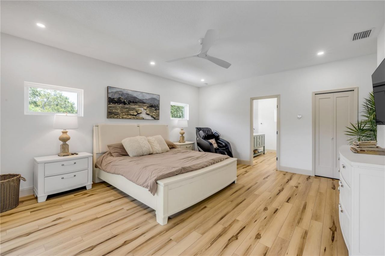 3211 Saxon Drive, New Smyrna Beach, FL 32169 Photo