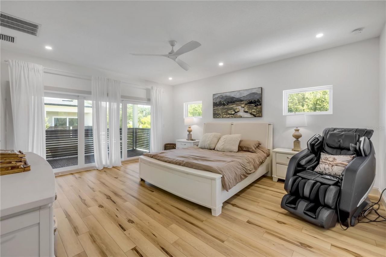 3211 Saxon Drive, New Smyrna Beach, FL 32169 Photo