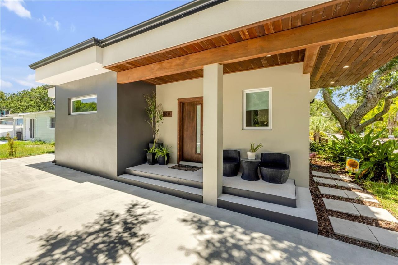 3211 Saxon Drive, New Smyrna Beach, FL 32169 Photo
