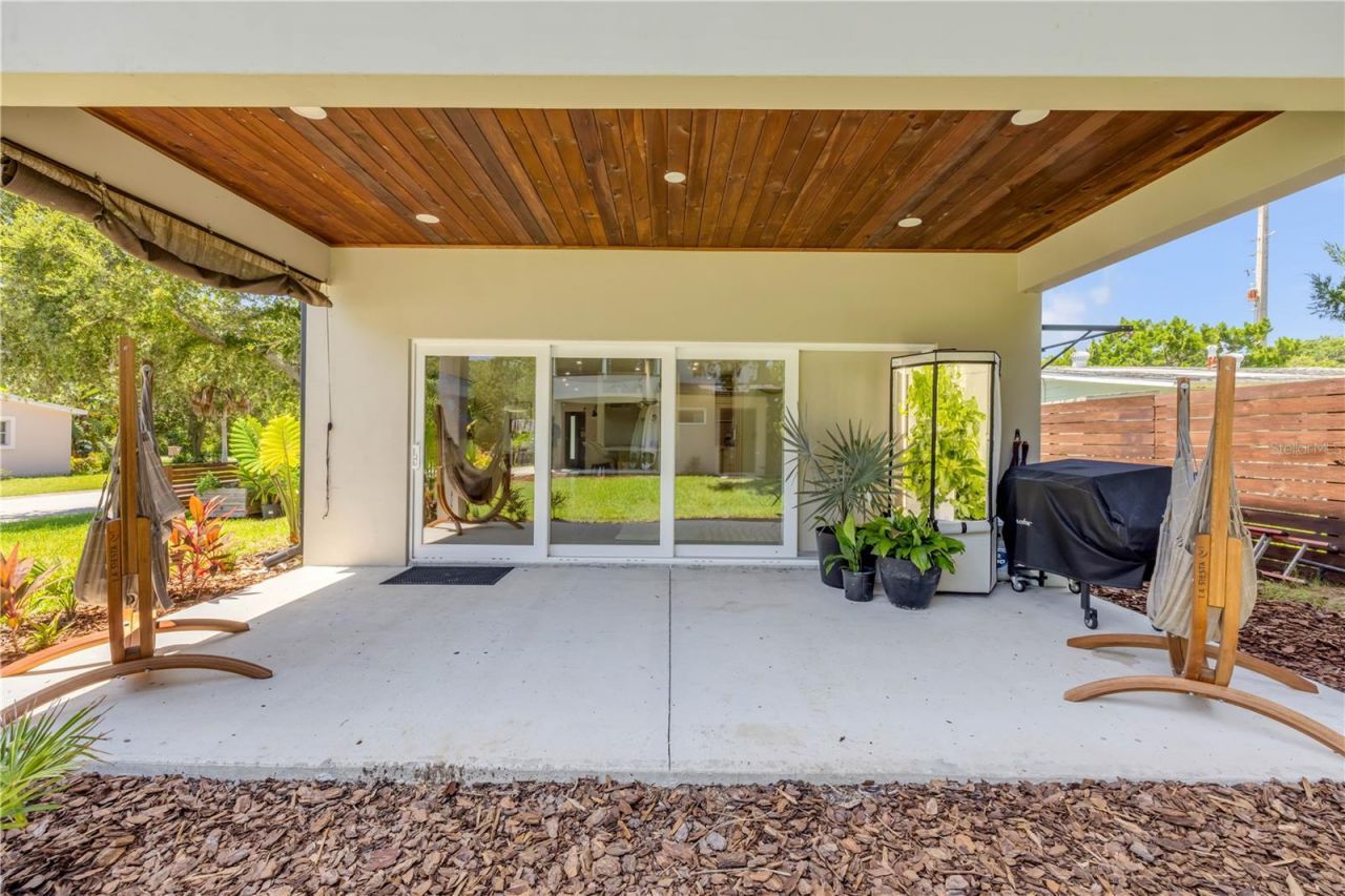 3211 Saxon Drive, New Smyrna Beach, FL 32169 Photo