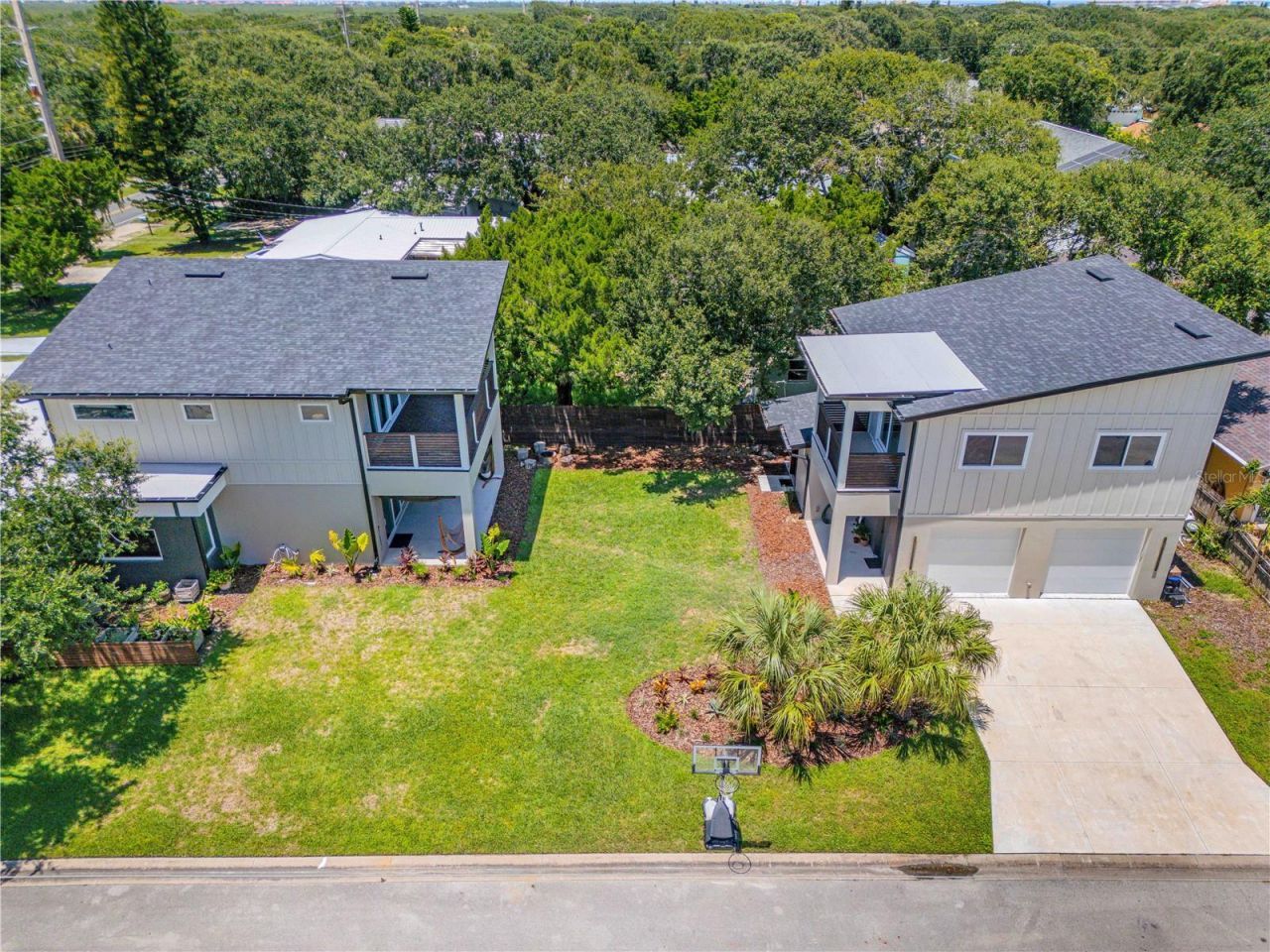 3211 Saxon Drive, New Smyrna Beach, FL 32169 Photo