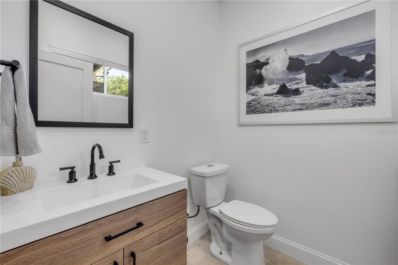 3211 Saxon Drive, New Smyrna Beach, FL 32169 Photo