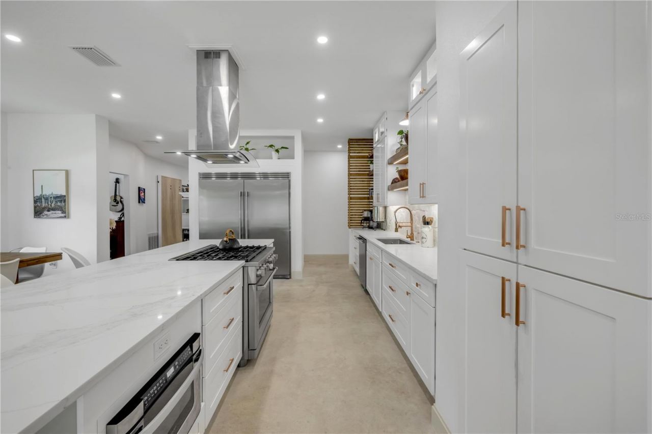 3211 Saxon Drive, New Smyrna Beach, FL 32169 Photo