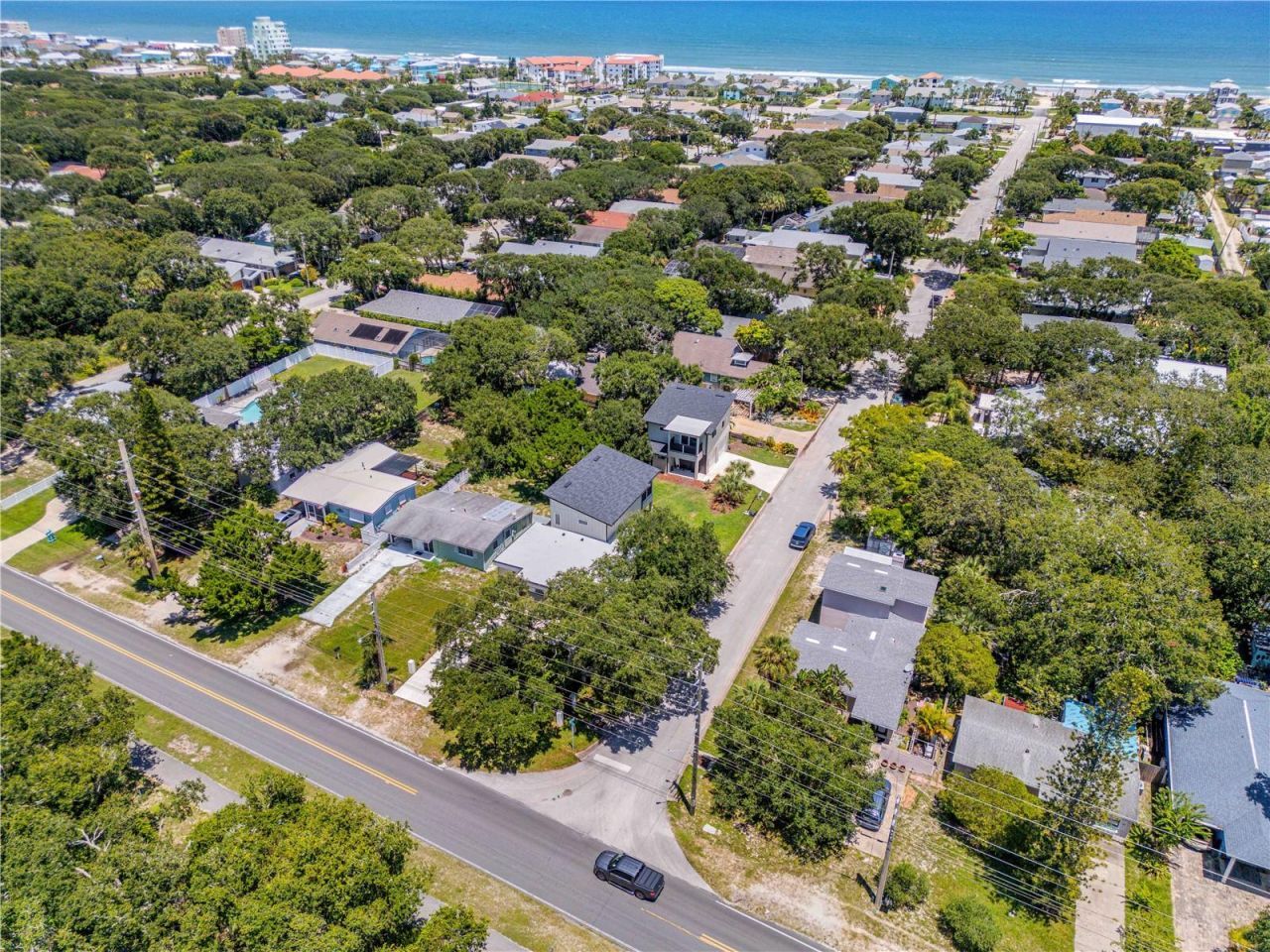 3211 Saxon Drive, New Smyrna Beach, FL 32169 Photo