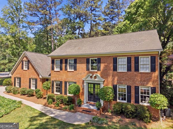 5321 Lanford Springs Court SW, Lilburn, GA 30047