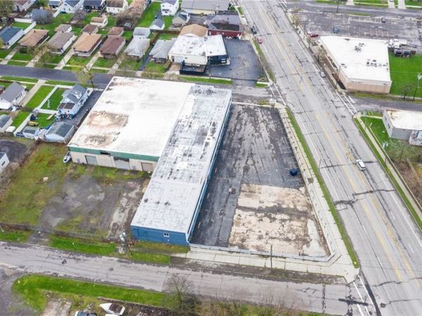 2517 Seneca Avenue , Niagara Falls, NY 14305