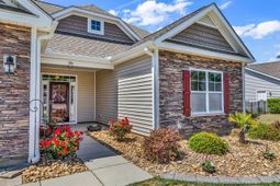 380 Palm Lakes Blvd. photo 4