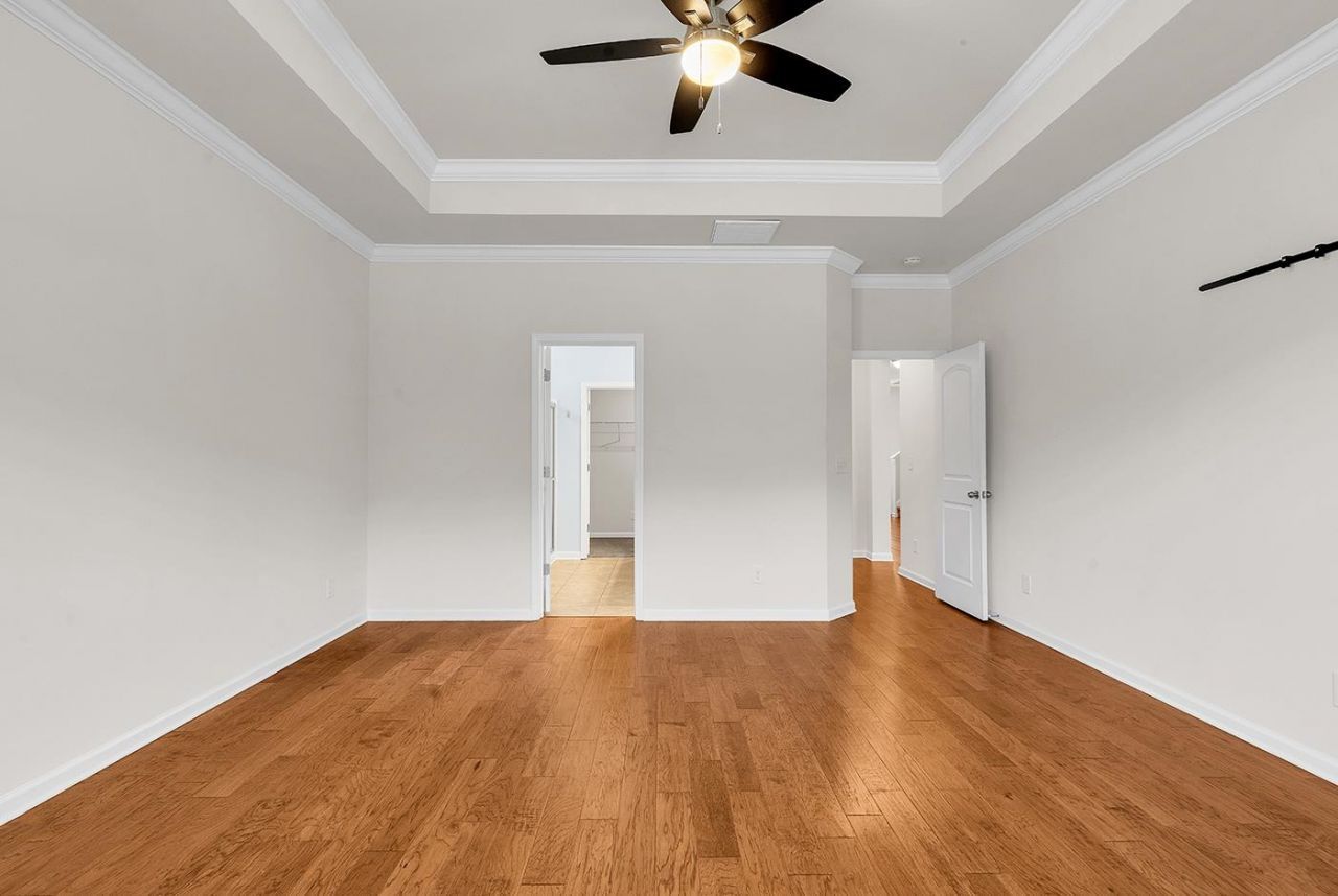 380 Palm Lakes Blvd.  Photo 39