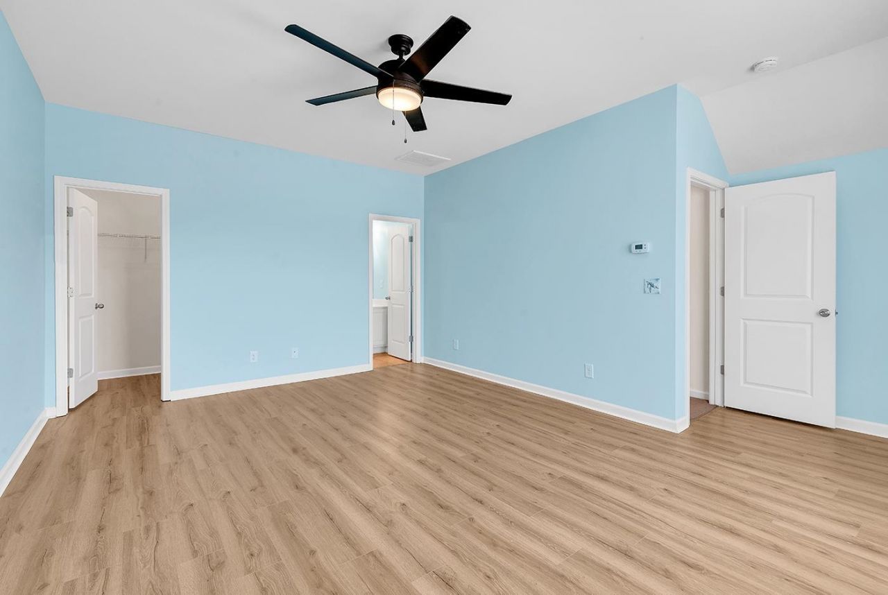 380 Palm Lakes Blvd. Photo 49