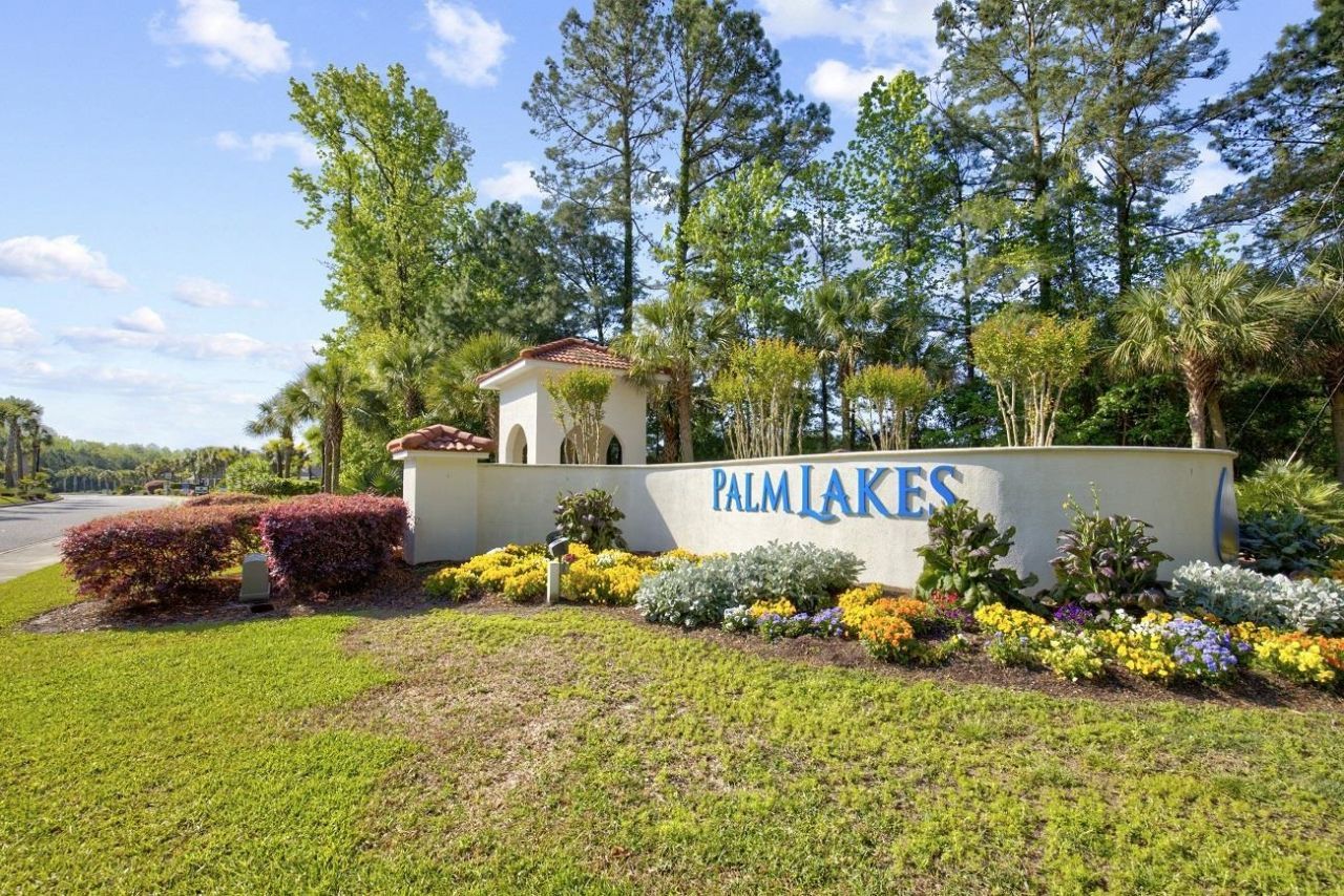 380 Palm Lakes Blvd.  Photo 64