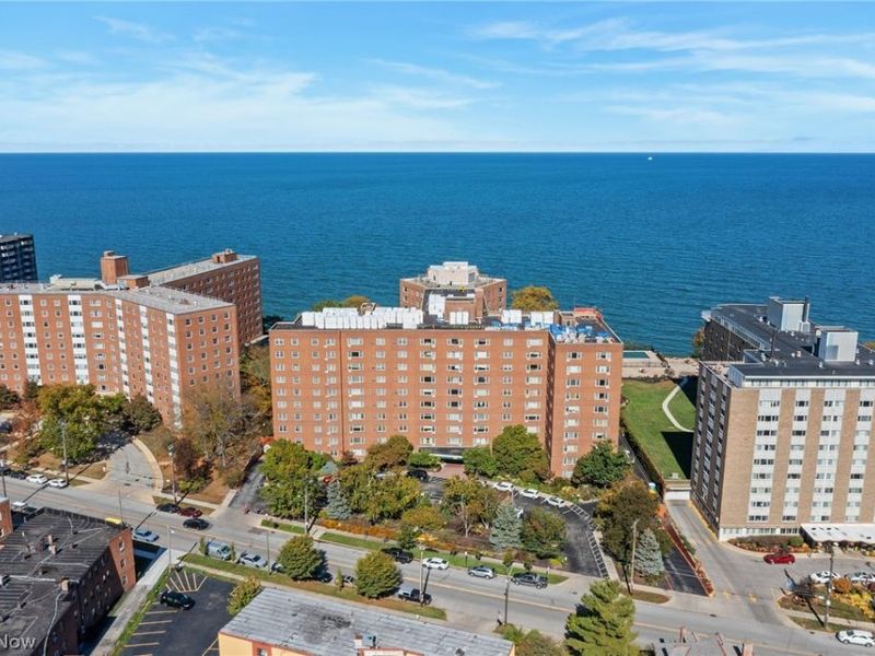 11820 Edgewater Drive, Unit 718, Lakewood, OH 44107 Photo 10