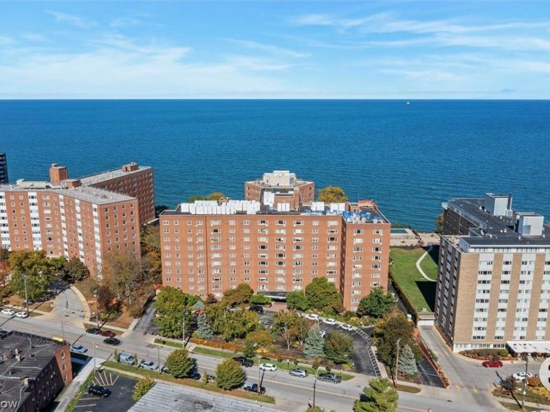 11820 Edgewater Drive, Unit 718, Lakewood, OH 44107 Photo 16